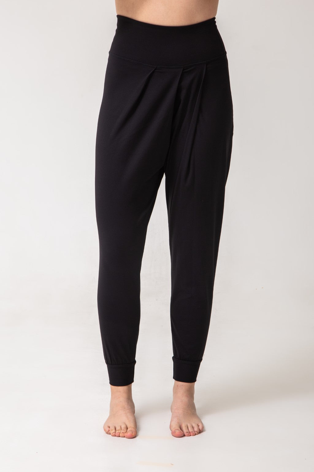 Active Joggers - Black Modest Activewear Gymwear