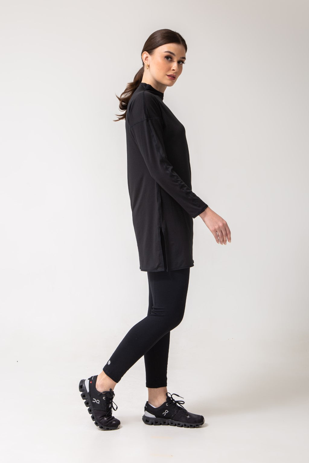 Active Light Tunic - Black Modest Activewear Gymwear
